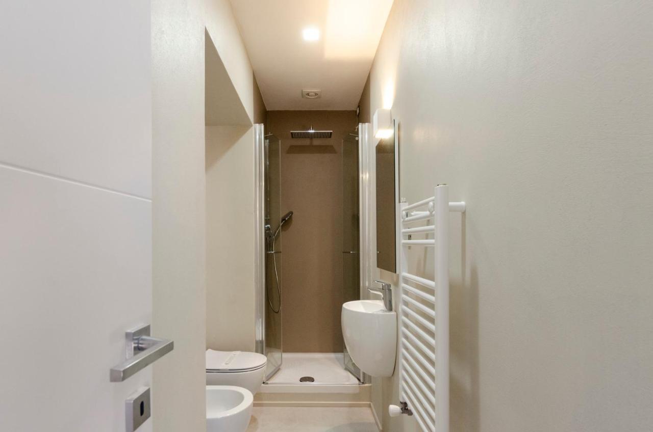 Joivy Spacious Family Apt For 4, In Carignano, Генуя Экстерьер фото