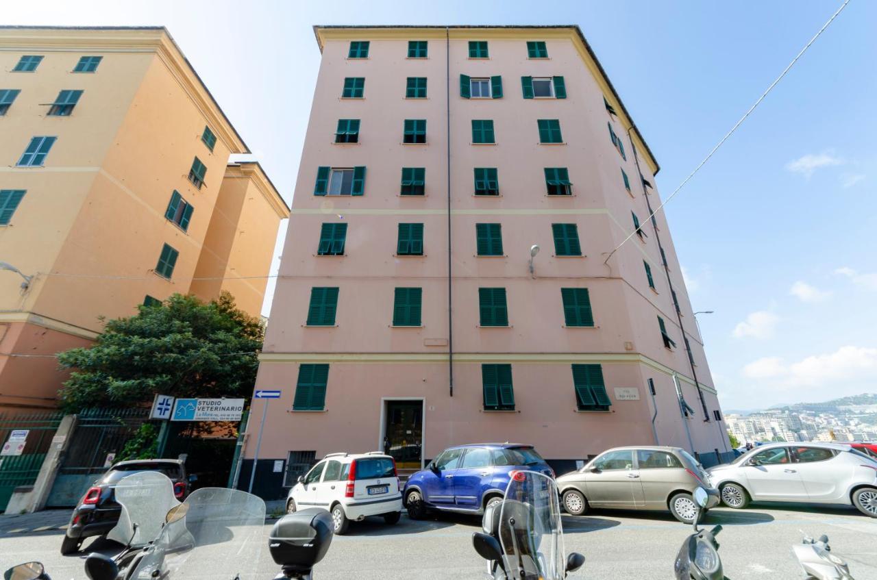 Joivy Spacious Family Apt For 4, In Carignano, Генуя Экстерьер фото