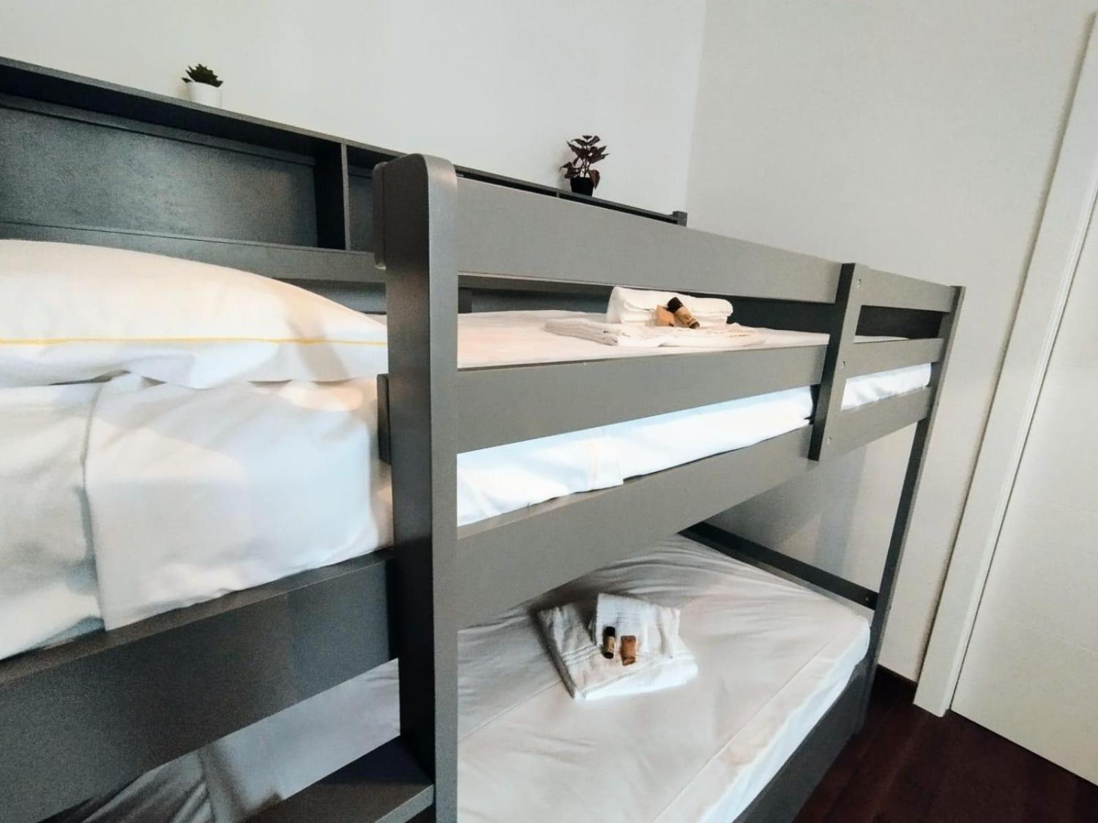 Joivy Spacious Family Apt For 4, In Carignano, Генуя Экстерьер фото